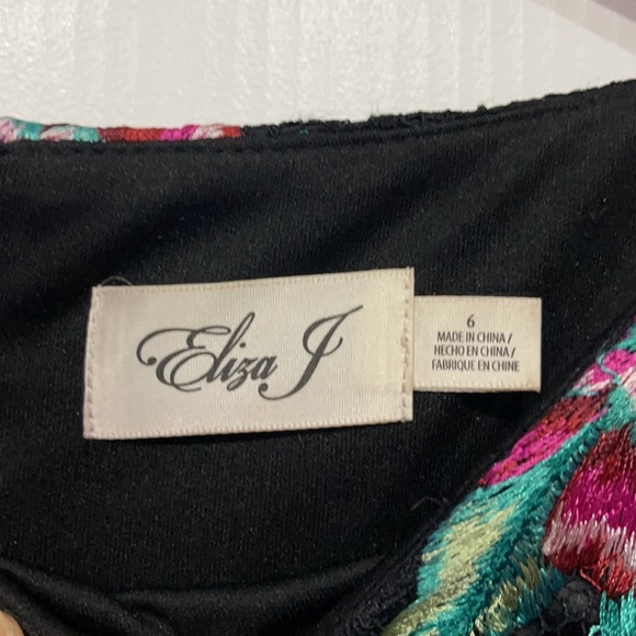 Eliza J Black Embroidered Floral Sheath Dress Size 6 - Picture 6 of 16